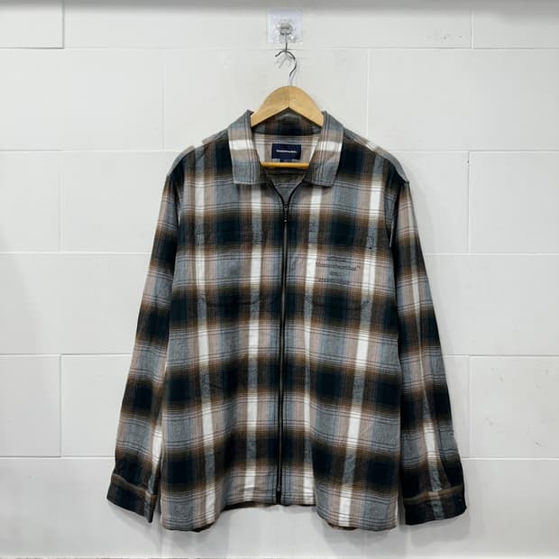 디스이즈네버댓 플란넬 집업 셔츠