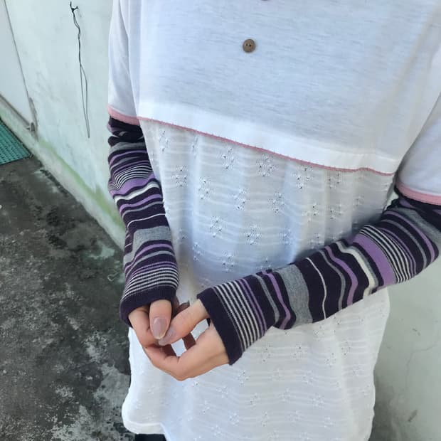 퍼플 스트라이프 레이어드 티셔츠