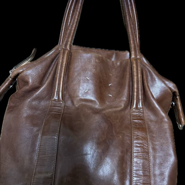 마르지엘라 레더 세일러백