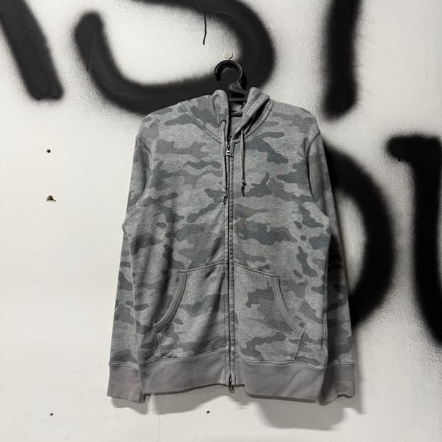 유니클로 풀 카모 플라주 패턴 투웨이 코튼 집업 후디 헤더그레이