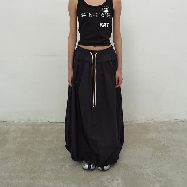 lcdctm 엘씨디씨티엠 볼륨 롱 스커트 블랙