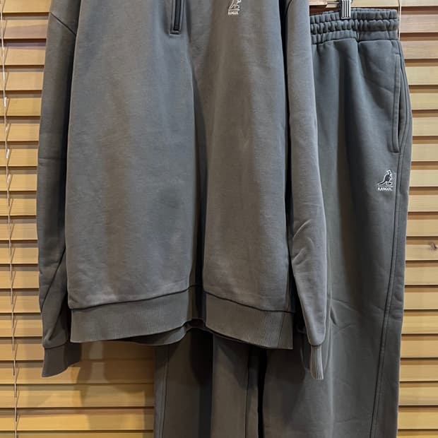 캉골 남성 카키 트레이셋업 집업 조거팬츠

