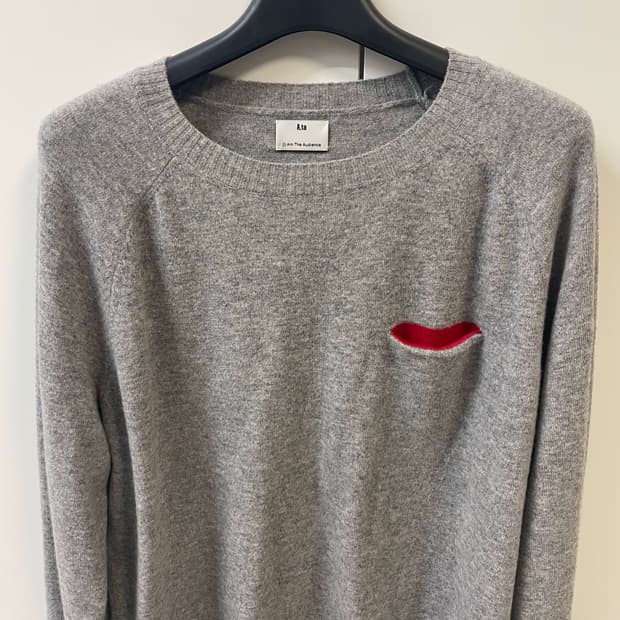 A.ta  하트컷 니트 L 사이즈