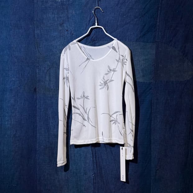 44-55 ) Vintage Ink Bloom Long Sleeve
