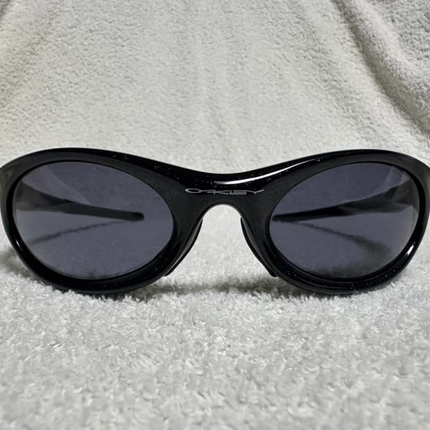 오클리 아이자켓 3.0 (Eye Jacket 3.0)