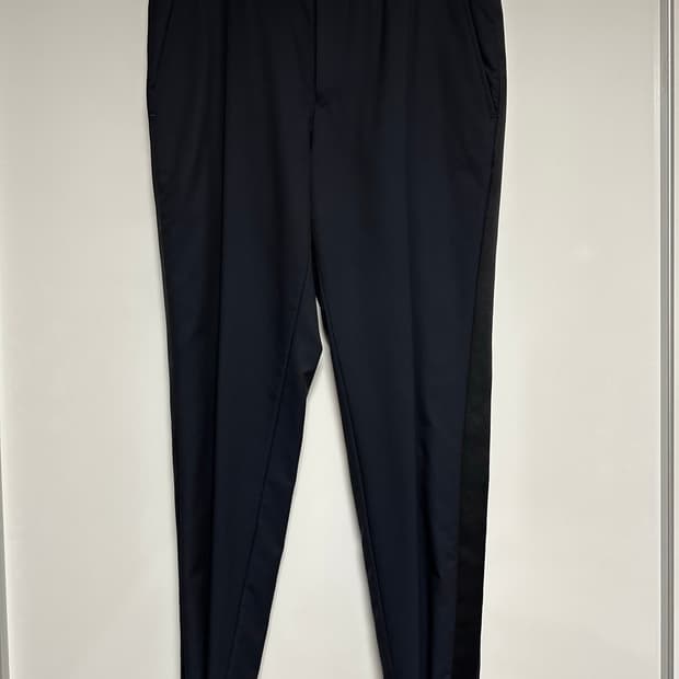 Sacai 턱시도 울 팬츠 2 size 팝니다.