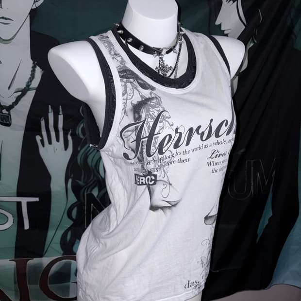 punk sleeveless T-shirt