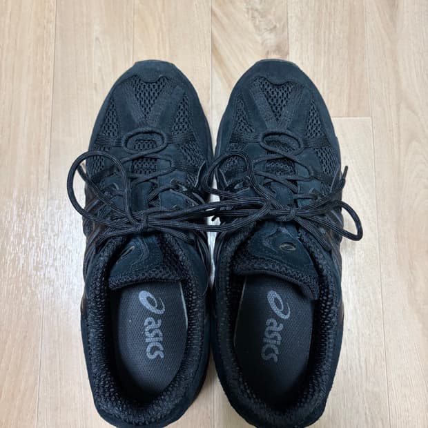 아식스 젤 소노마 15-50 블랙 (275)