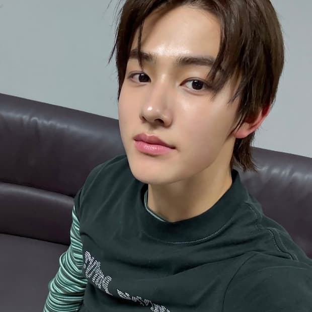 [XL] ERL 워너 파티 티셔츠 블랙 새상품