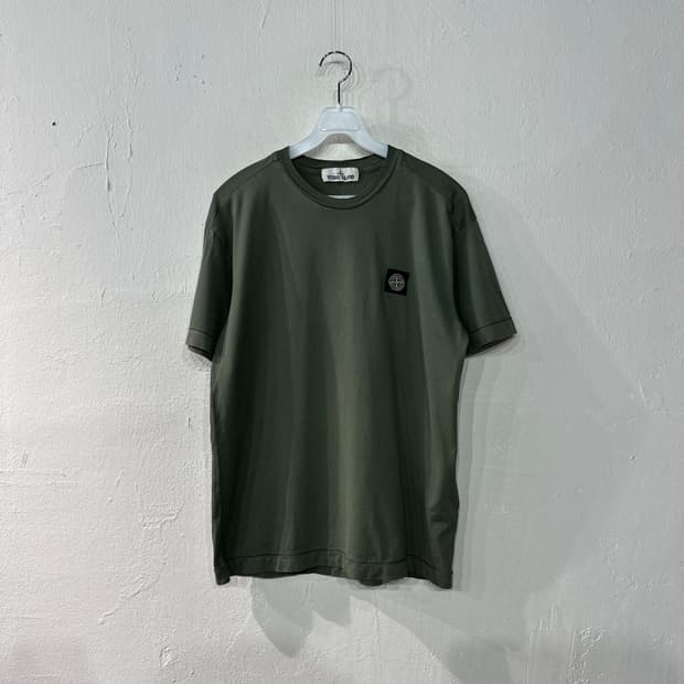 스톤아일랜드 반팔티 M