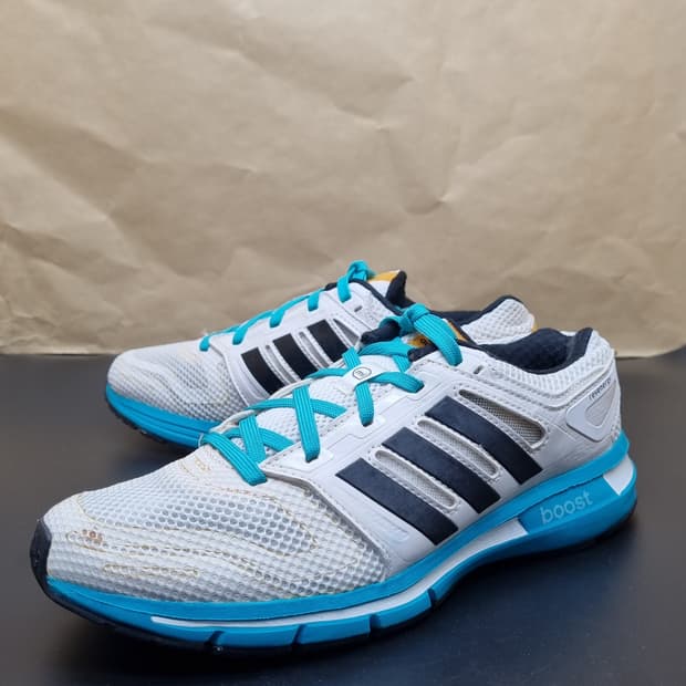 아디다스 리베너지 메쉬 여성운동화240 