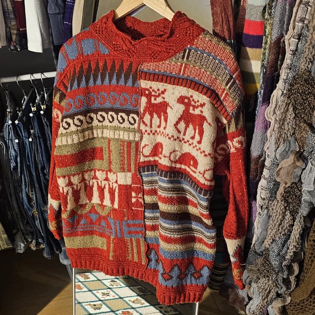 정원 속 동물농장 니트