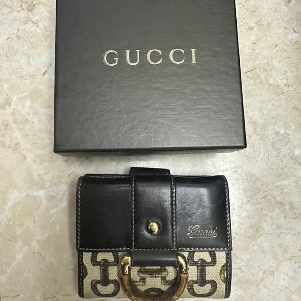 구찌 뱀부 여성지갑