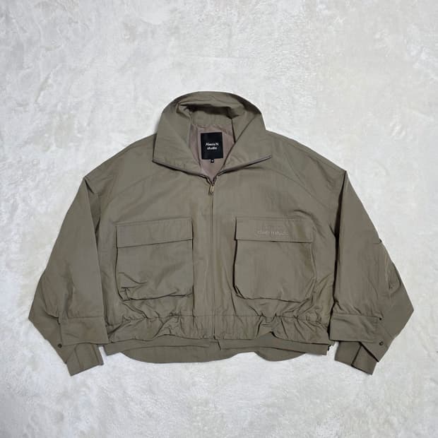 (66)여성 알렉시스N 제시뉴욕 빅포켓 하이넥 점퍼