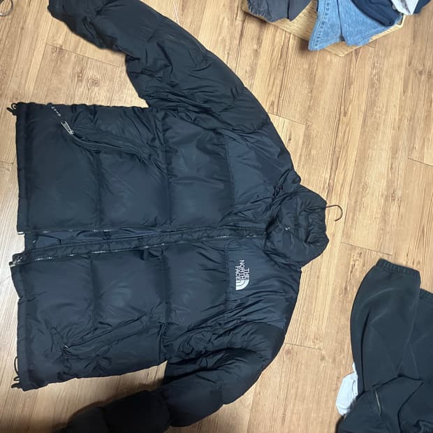 노스페이스 눕시 700 패딩 블랙 XL