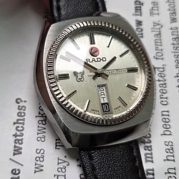 빈티지 라도 실버호스 플루티드베젤 순정 실버판 데이데이트 오토매틱 
