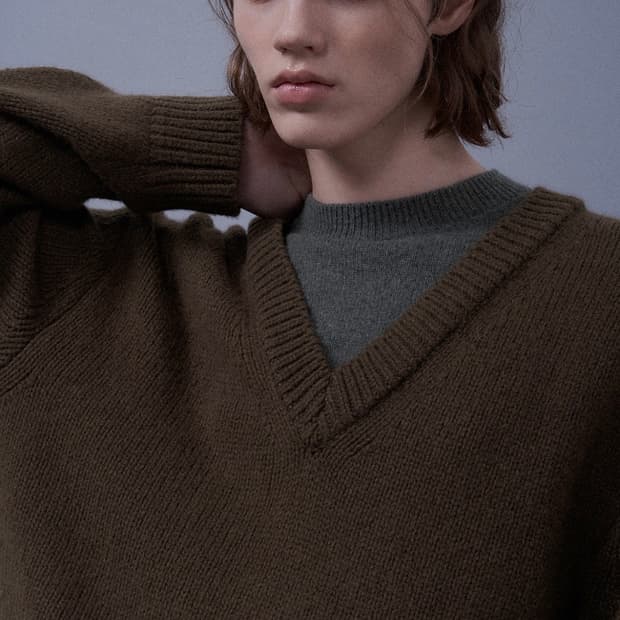 시스템옴므 파리스 울 블랜드 더블 넥 니트탑