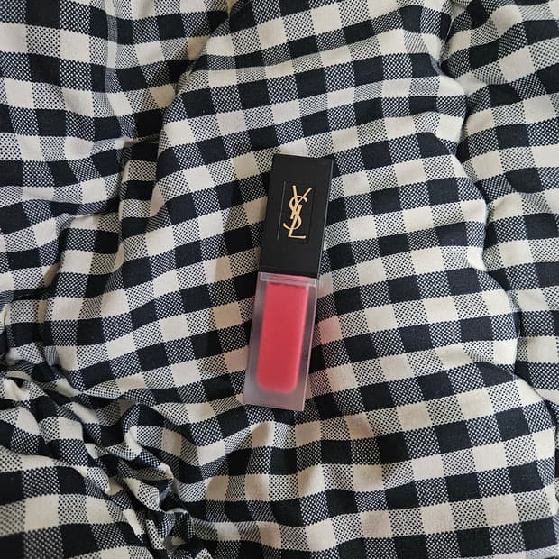 미개봉 입생로랑 216 벨벳틴트