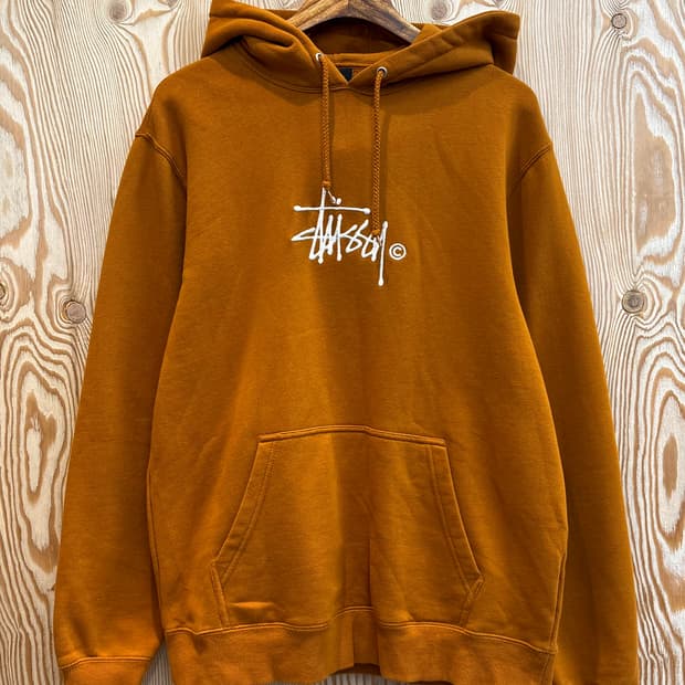 스투시 스탁 자수로고 후드 카라멜