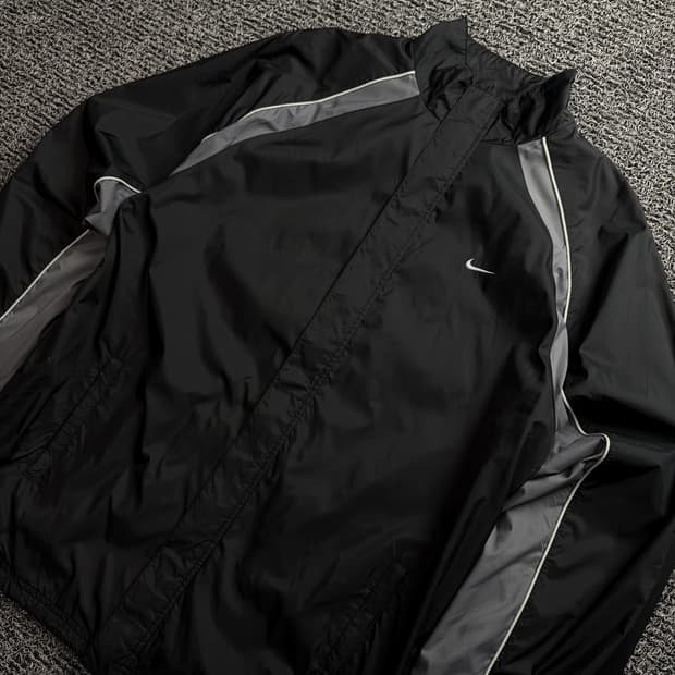 00s 나이키 스우시 올드스쿨 배색 박시핏 바람막이 1473
