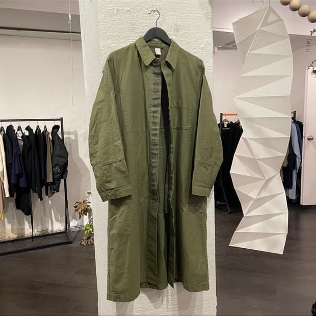 얀얀반에쉐 트렌치 코트