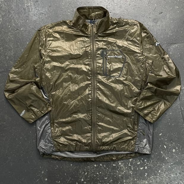 100 몽벨 경량 바람막이