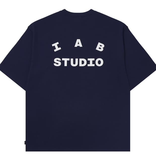(L) 아이앱 스튜디오 네이비 반팔