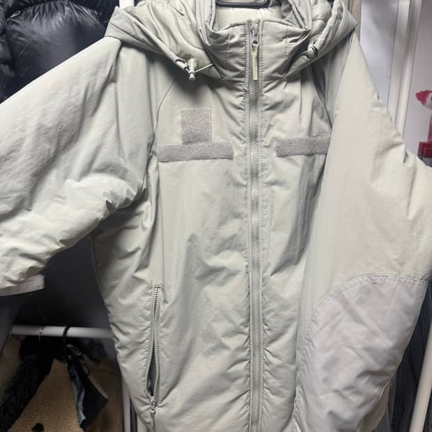 (새상품)프리마로프트 og레벨7 파카 스몰 레귤러 판매