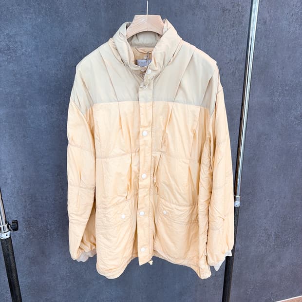 (정품/새상품)OUR LEGACY 아워레가시 남성 크림 나일론 푸퍼 자켓