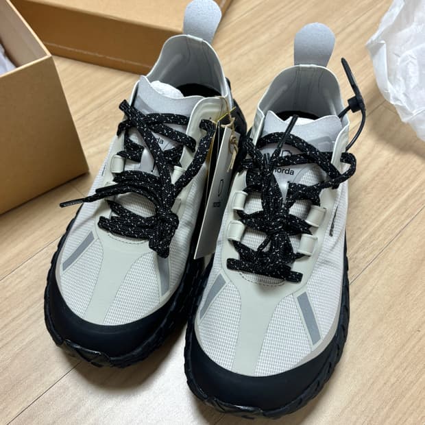 노다 001 신더 245 (us 7.5) 새상품