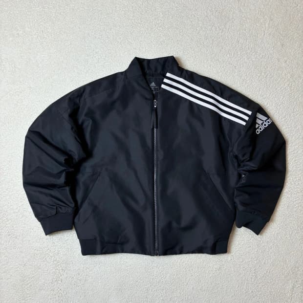 아디다스 20ss ZNE 크롭 봄버 블루종 PN6440