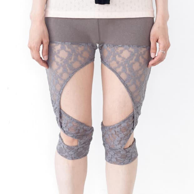 샵페어리 cross up lace leggings
