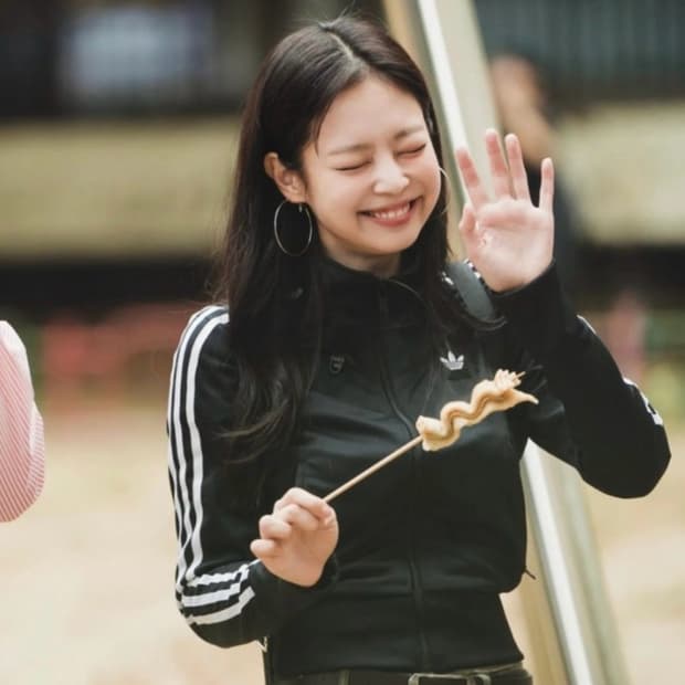 아디다스 파이어버드 그레이실버 제니st 딱붙 크롭 져지 집업 트랙탑