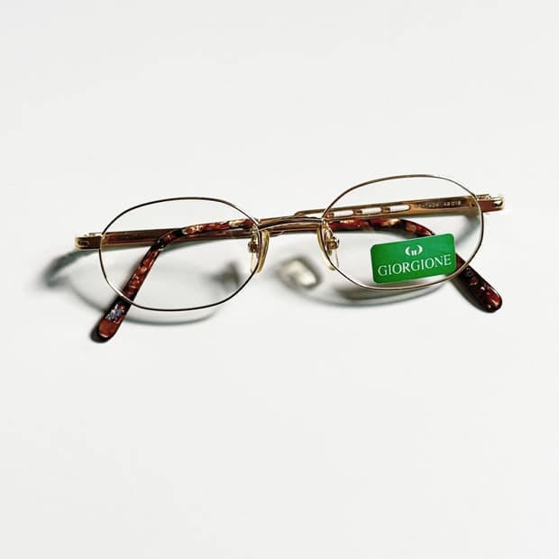90s GIORGIONE 골드 오벌 메탈 프레임 빈티지 안경