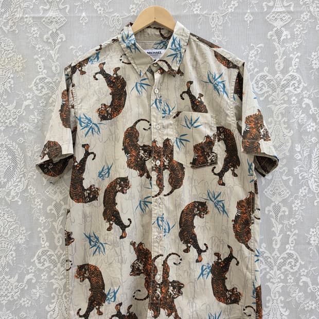마이클 알렉산더 타이거 프린트 셔츠