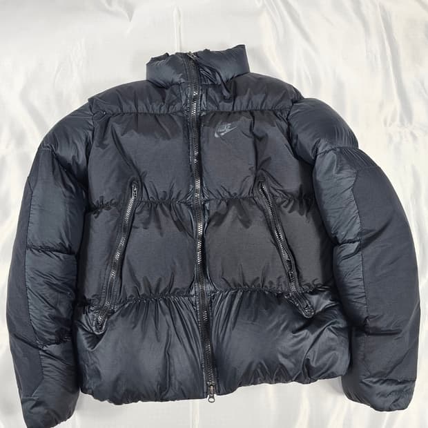 나이키리펠패딩