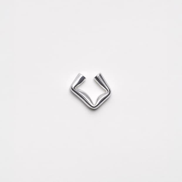 all blues straw ear cuff