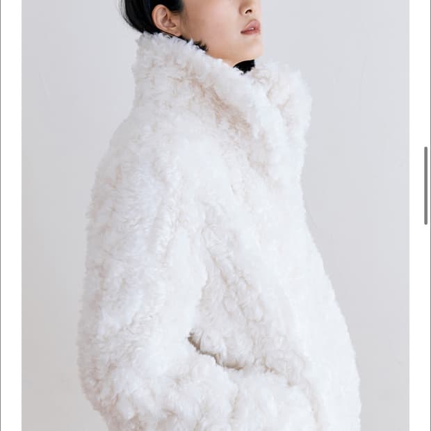 노티아 화이트 퍼자켓