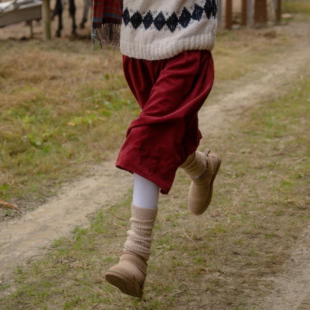 베리 하타케 코듀로이 스커트