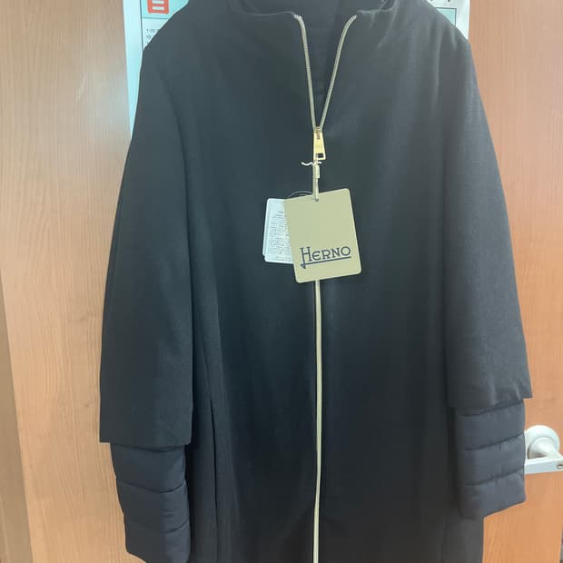 이영애 에르노 패딩 코트 블랙