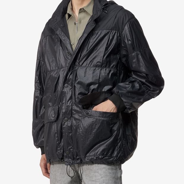 아워레가시 이그조스트 푸파 블랙 러버라이즈드 나일론