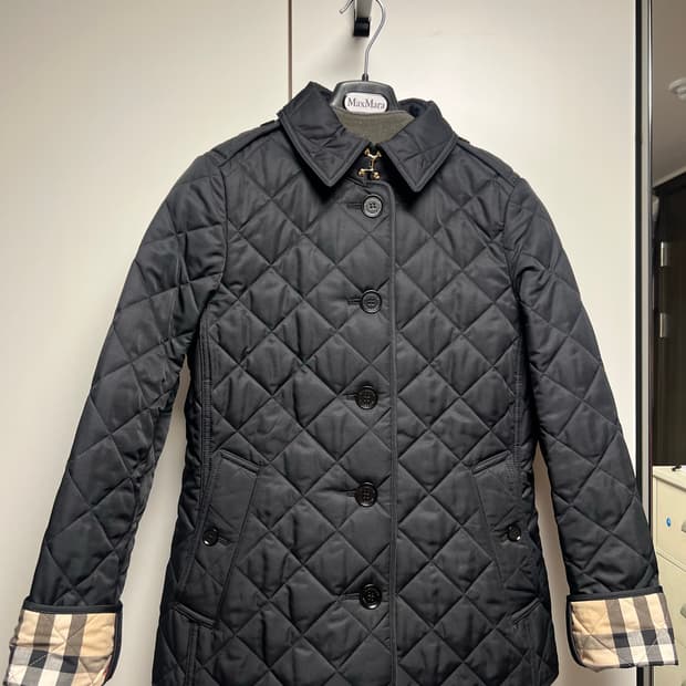 버버리 뉴프랭크비 패딩자켓