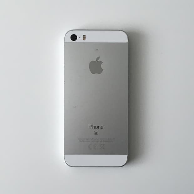 아이폰 se 실버 배터리 92%