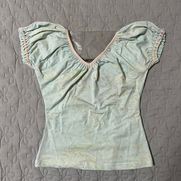 스컬프터 Tourist Scoop Back Tee Baby Blue