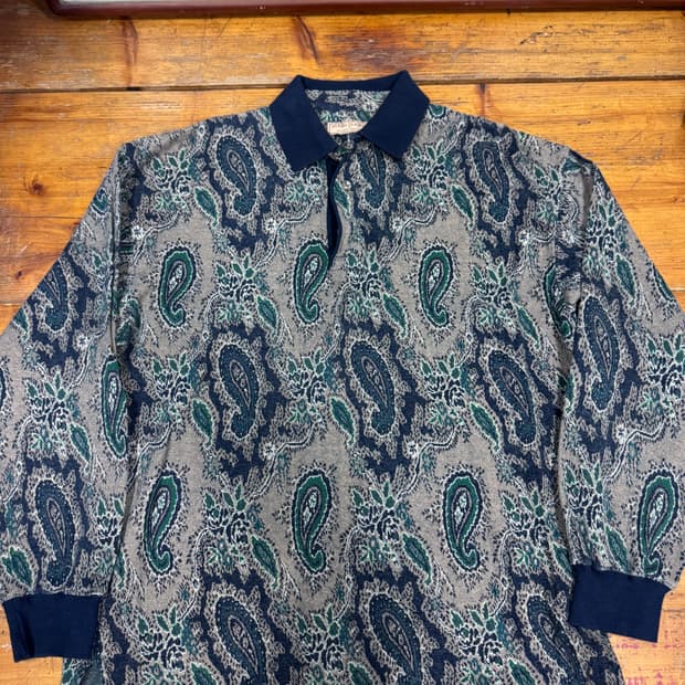 게스 클래식 페이즐리 스웨터 사이즈 100~105 새상품급