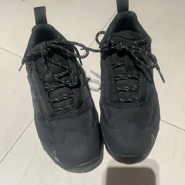 로아 카타리나 블랙 (eu39)