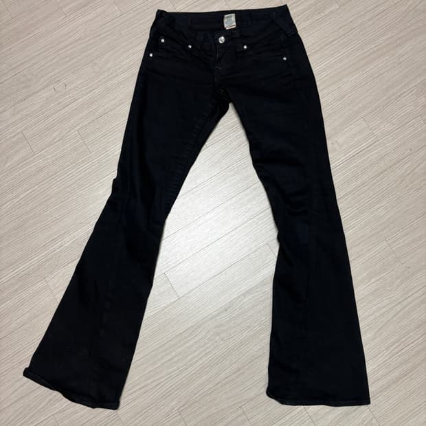 트루릴리전 로우라이즈 부츠컷 