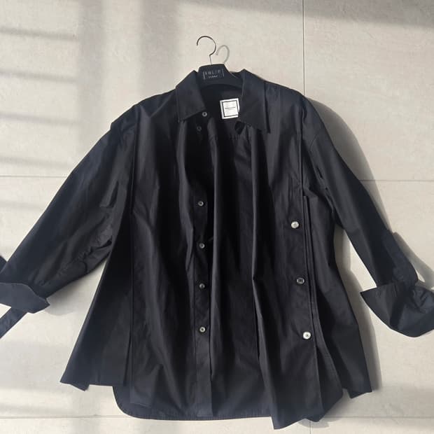 우영미 셔츠자켓