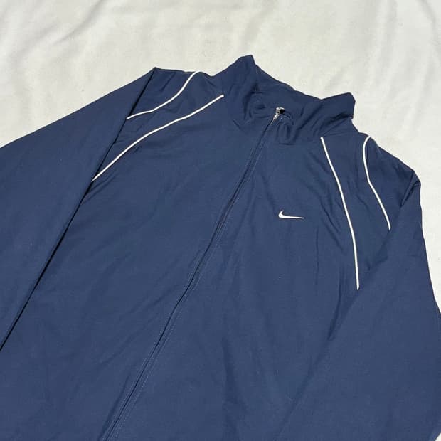 XL 나이키 화이트 파이핑바람막이