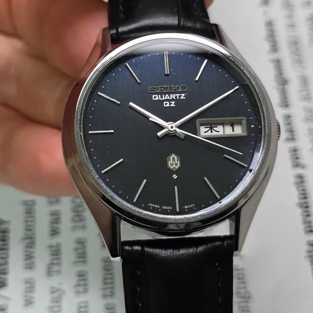레어] 빈티지 세이코 QZ C쉐잎 블루청판 한자 데이데이트 쿼츠